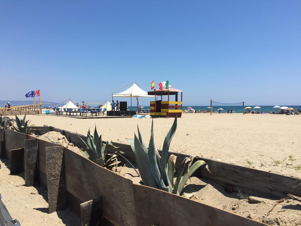 Elvyhouse Beach Catania Luaran gambar