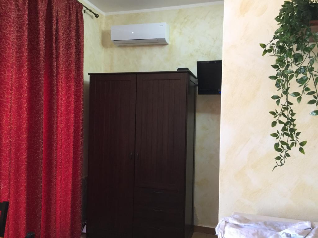 Elvyhouse Beach Catania Luaran gambar