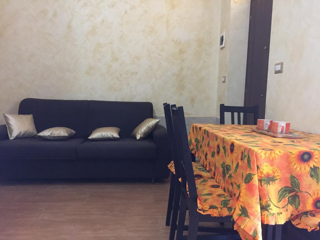 Elvyhouse Beach Catania Luaran gambar