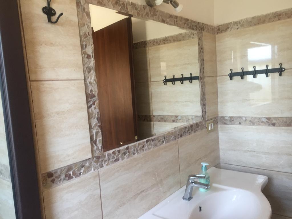 Elvyhouse Beach Catania Luaran gambar